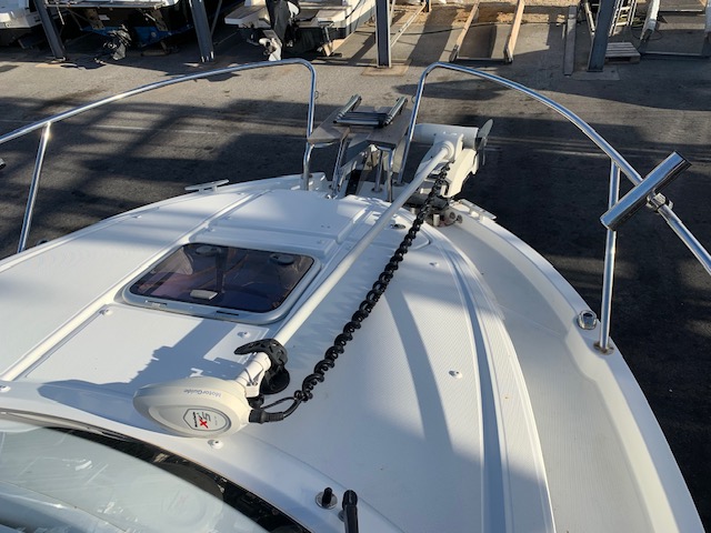 slider 17 Beneteau Antares 8 OB V2